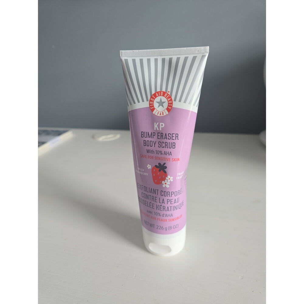First Aid Beauty KP Bump Eraser Body Scrub 8oz NEW